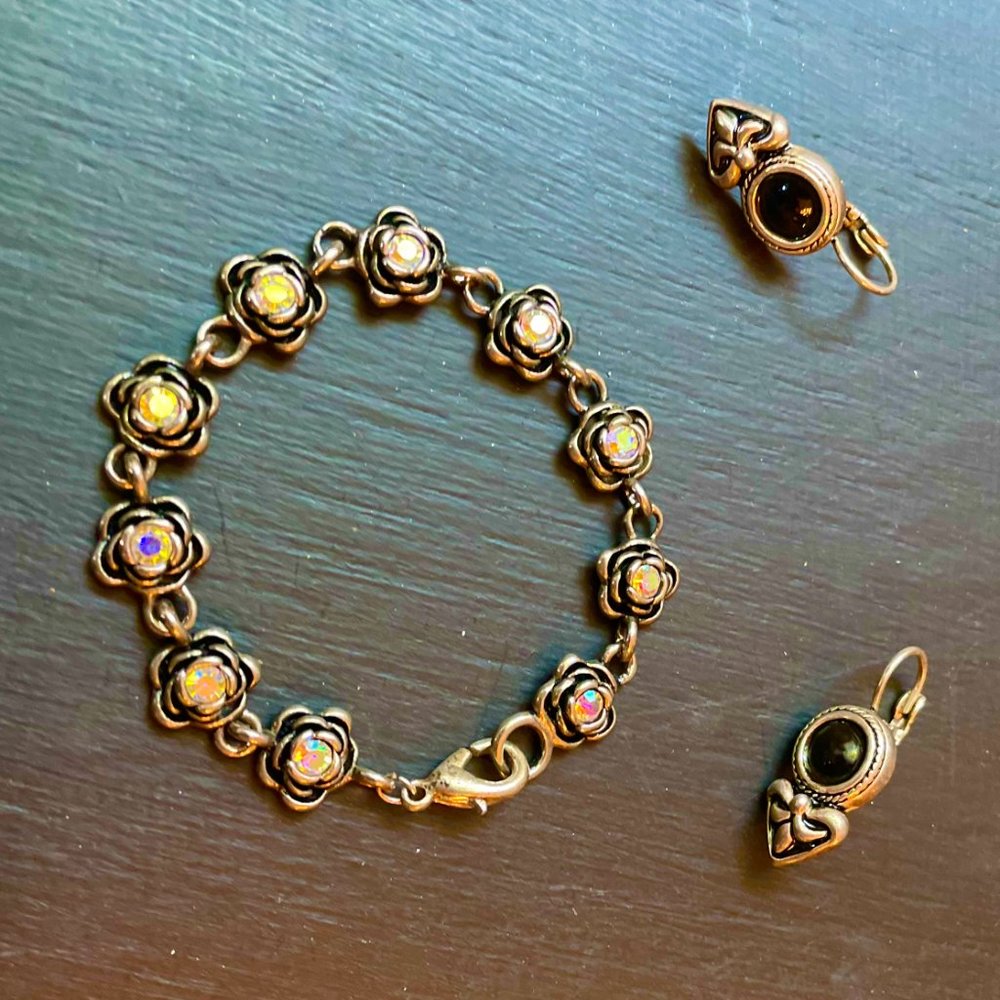 2 Items Premier Design Signed Primrose Flower Bra… - image 4